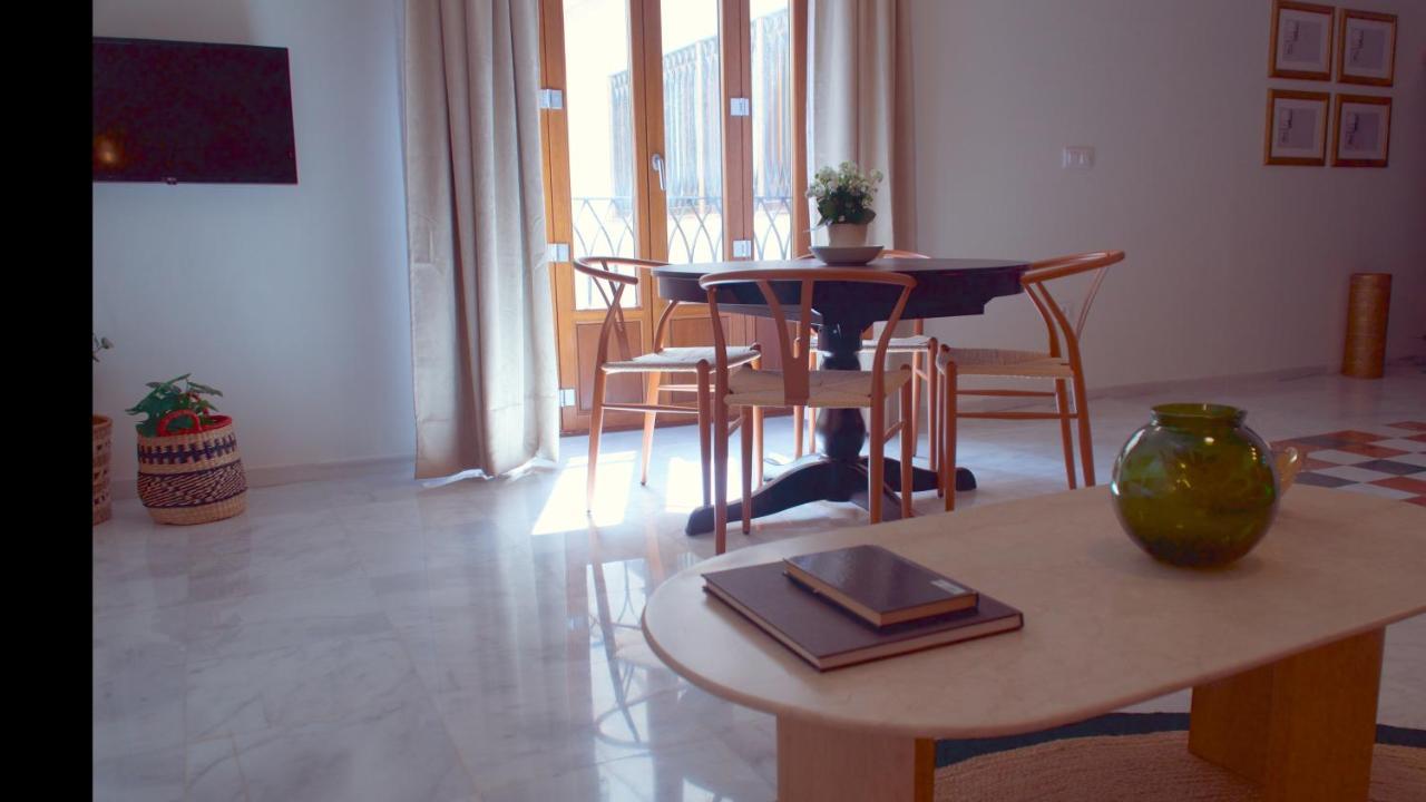 Entre Catedrales Terrace Apartment Seville Exterior photo